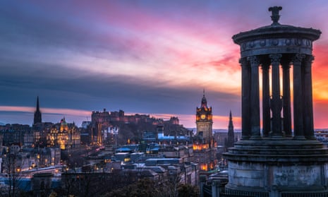 Edinburgh’s social landscape comes to life on Invisible Cities’ walking tours.